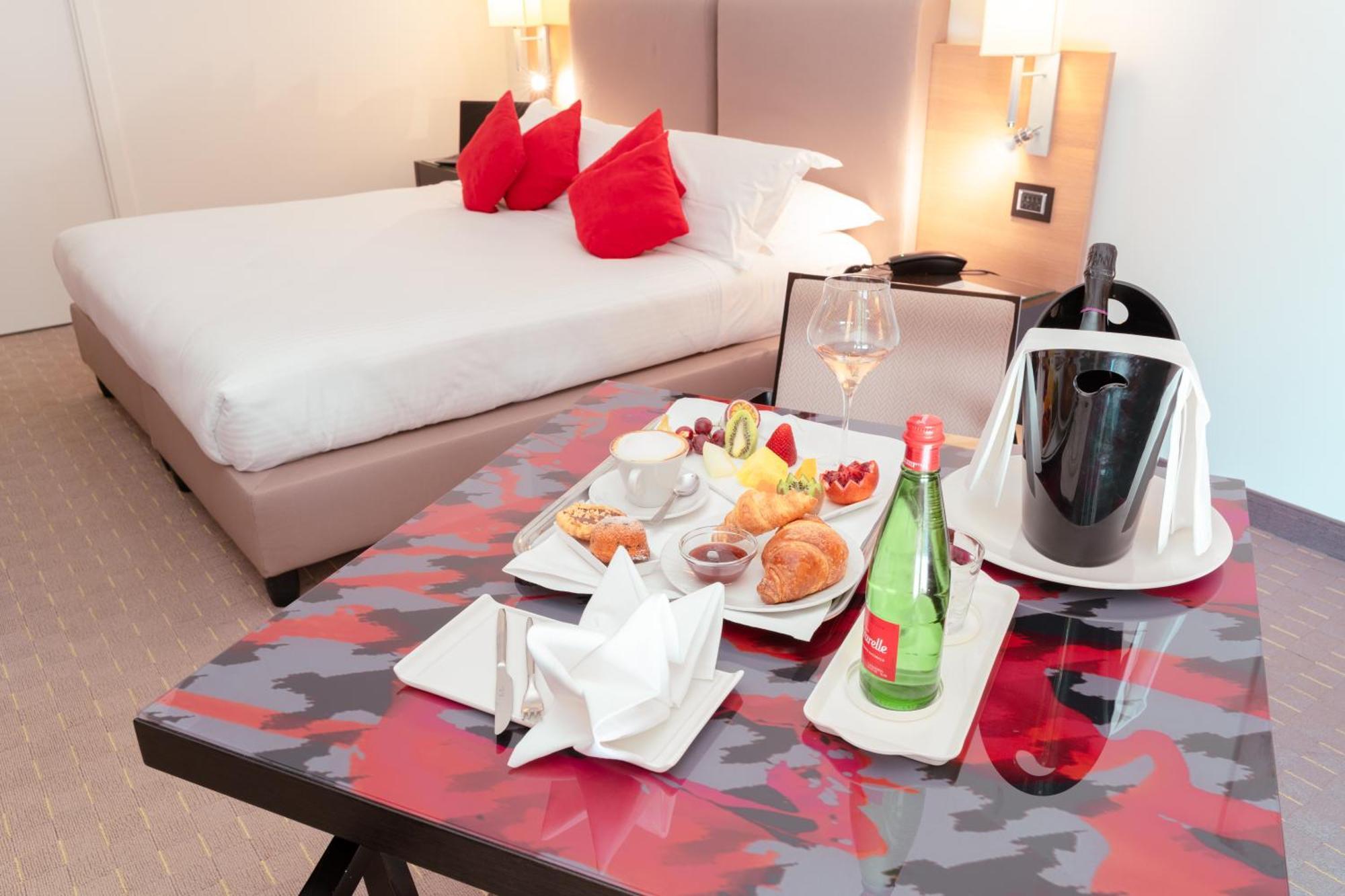 Ariha Hotel